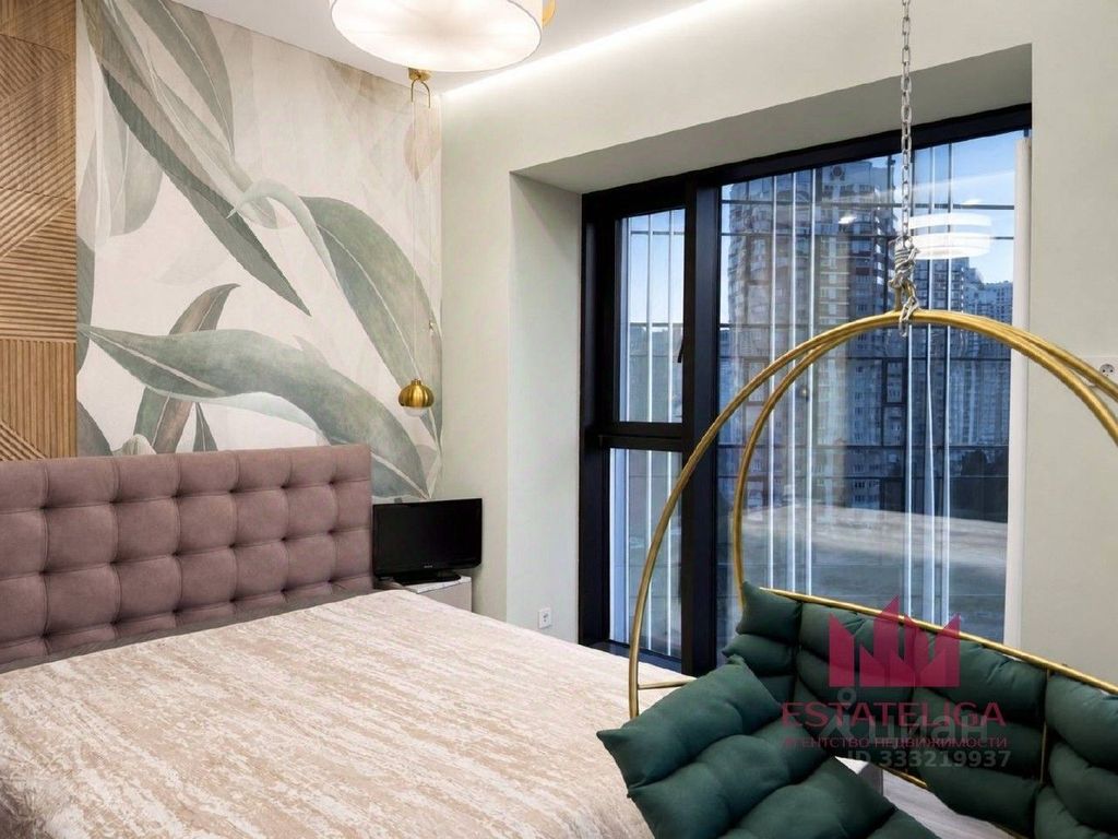 m. Michurinsky prospekt: Apartment, 2-rooms