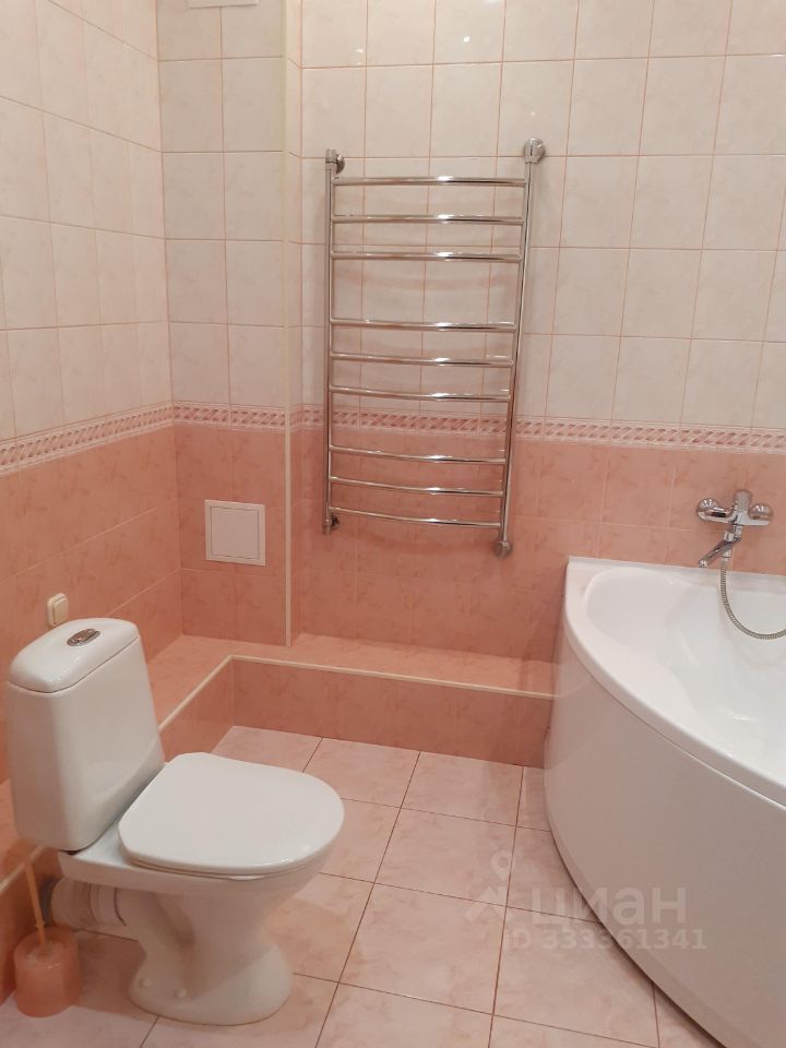 m. Khimki: Apartment, 3-rooms
