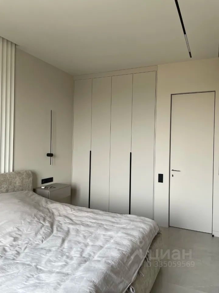m. Trikotazhnaya: Apartment, 2-rooms