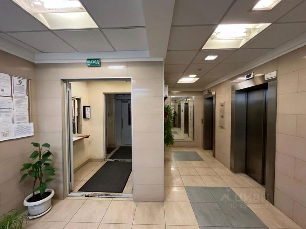 m. Strogino: Apartment, 2-rooms