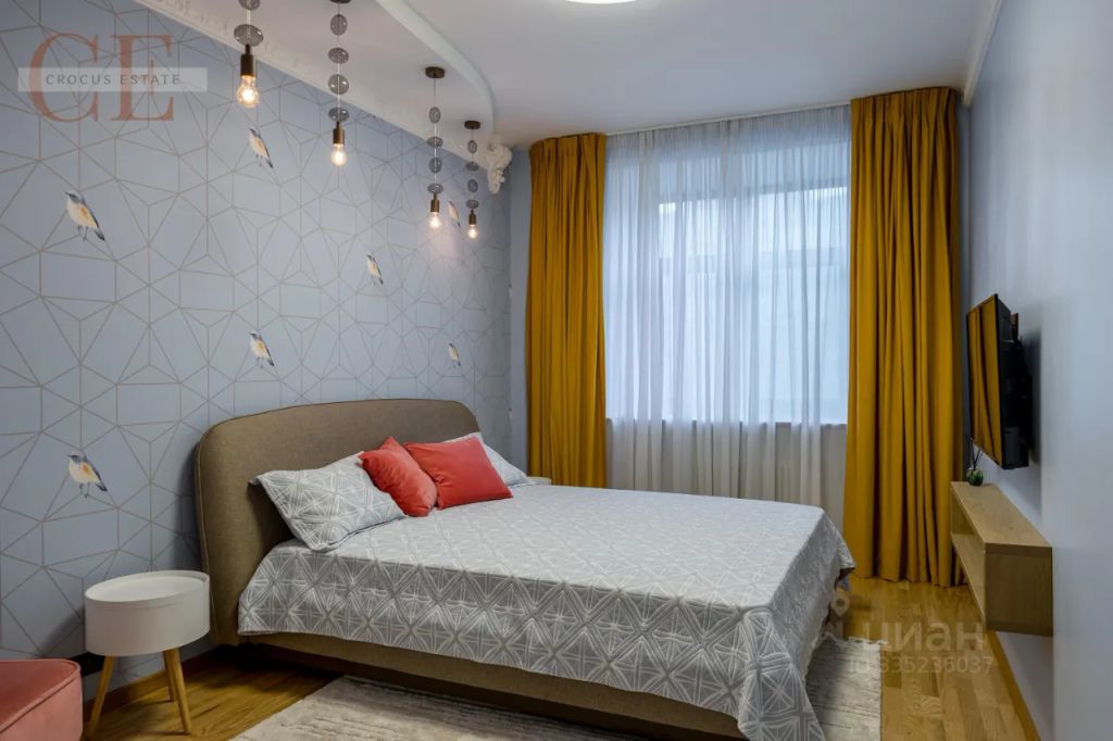 m. Chistye prudy: Apartment, 3-rooms