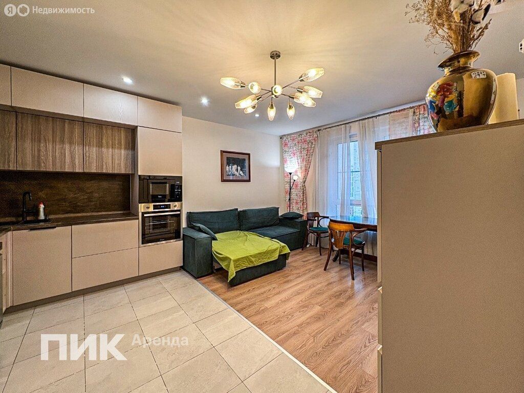 m. Molodezhnaya: Apartment, 2-rooms