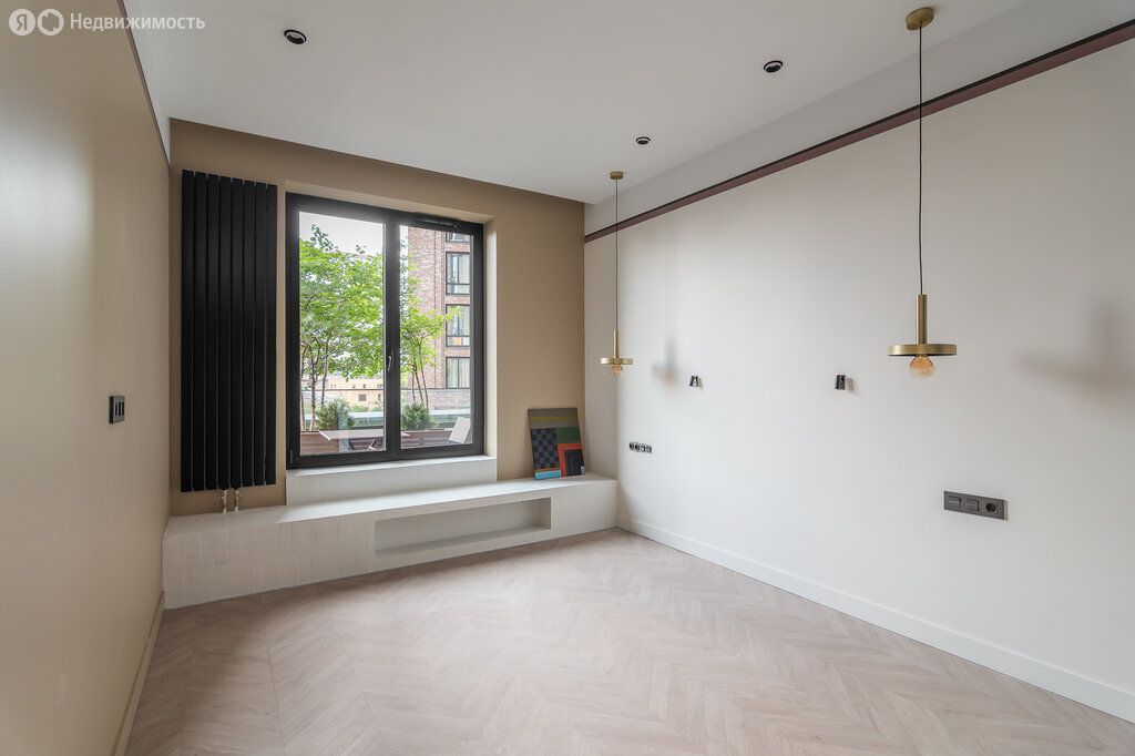 m. Ulitsa 1905 goda: Apartment, 2-rooms