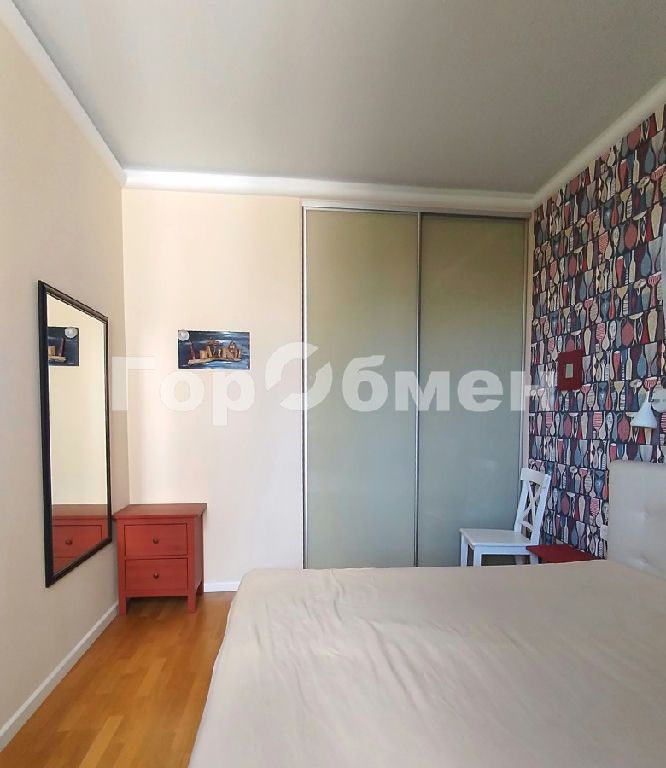 m. Oktyabrskoe pole: Apartment, 2-rooms