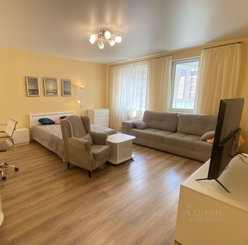 m. Aminyevskaya: Apartment, 1-rooms