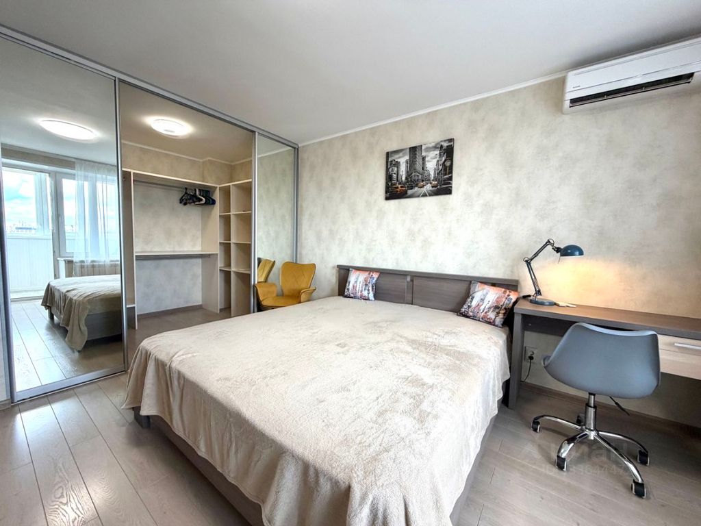 m. Polyanka: Apartment, 1-rooms