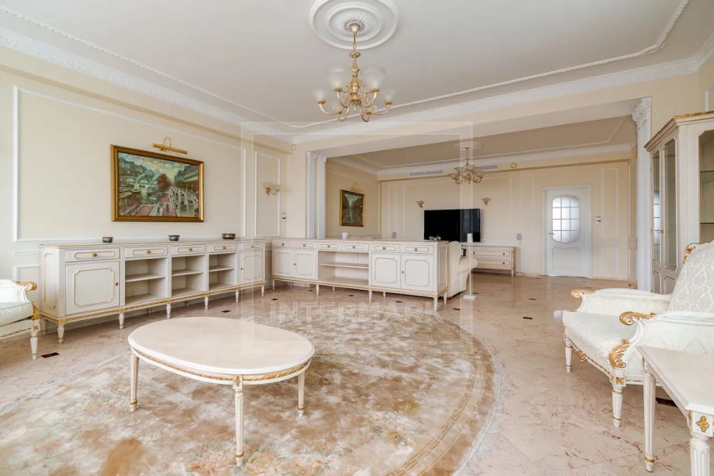 m. Frunzenskaya: Apartment, 5-rooms