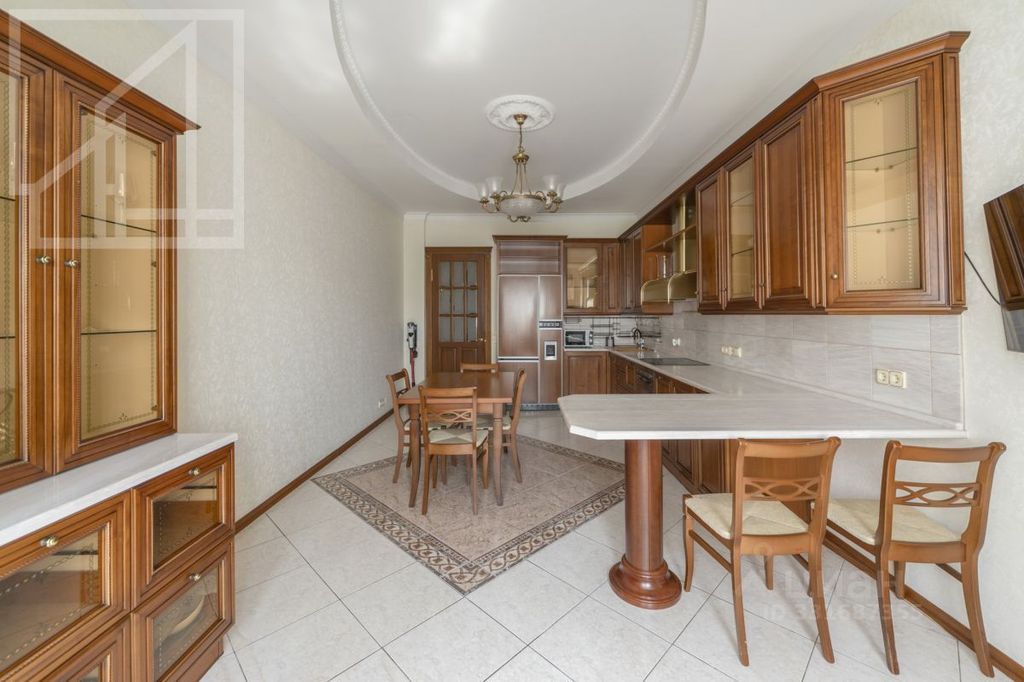 m. Frunzenskaya: Apartment, 3-rooms