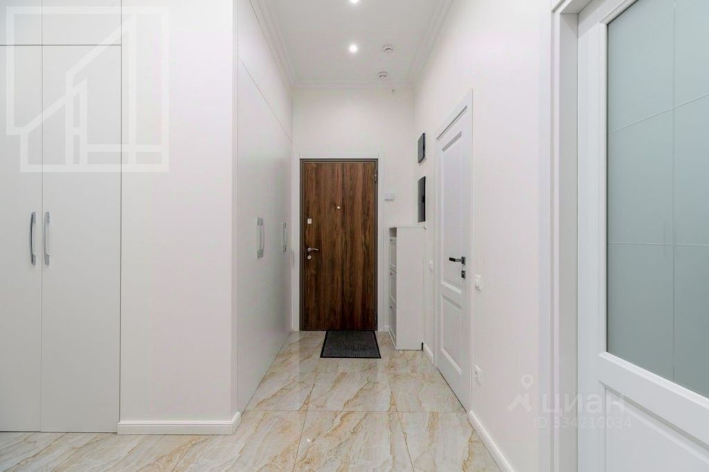m. Delovoy tsentr (Vystavochnaya): Apartment, 3-rooms