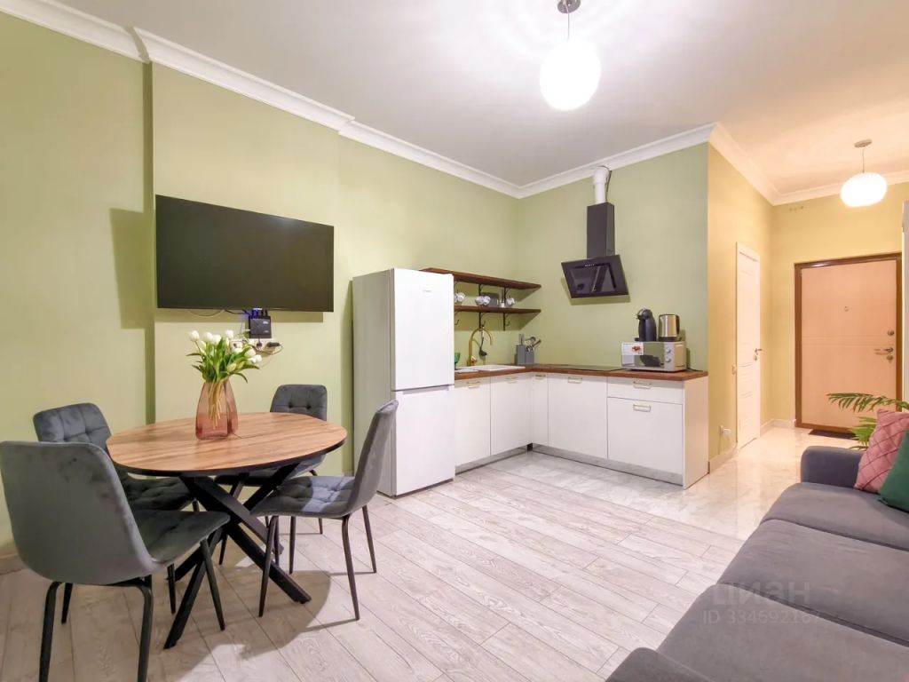 m. Nemchinovka: Apartment, studio