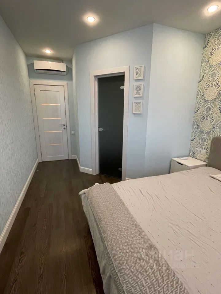 m. Nikolskoe: Apartment, 3-rooms