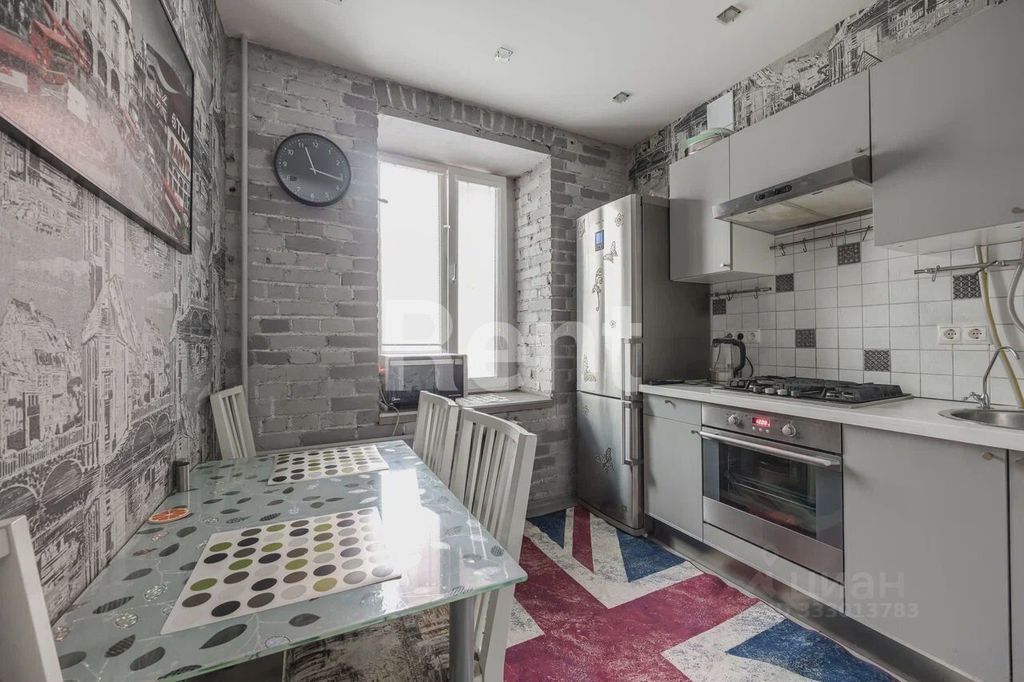 m. Sretensky bulvar: Apartment, 2-rooms