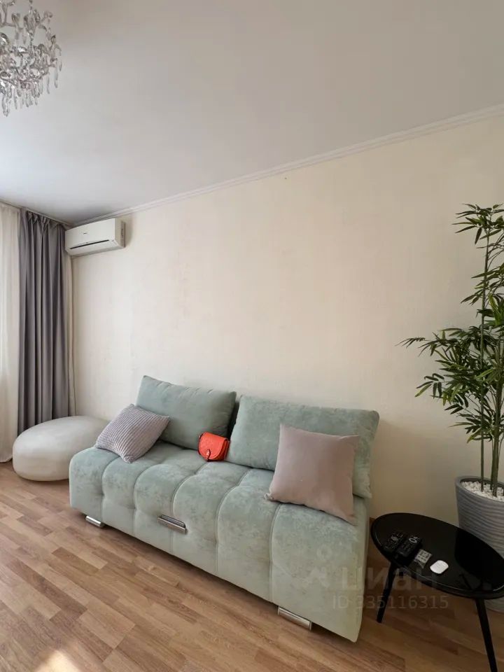 m. Novatorskaya: Apartment, 2-rooms