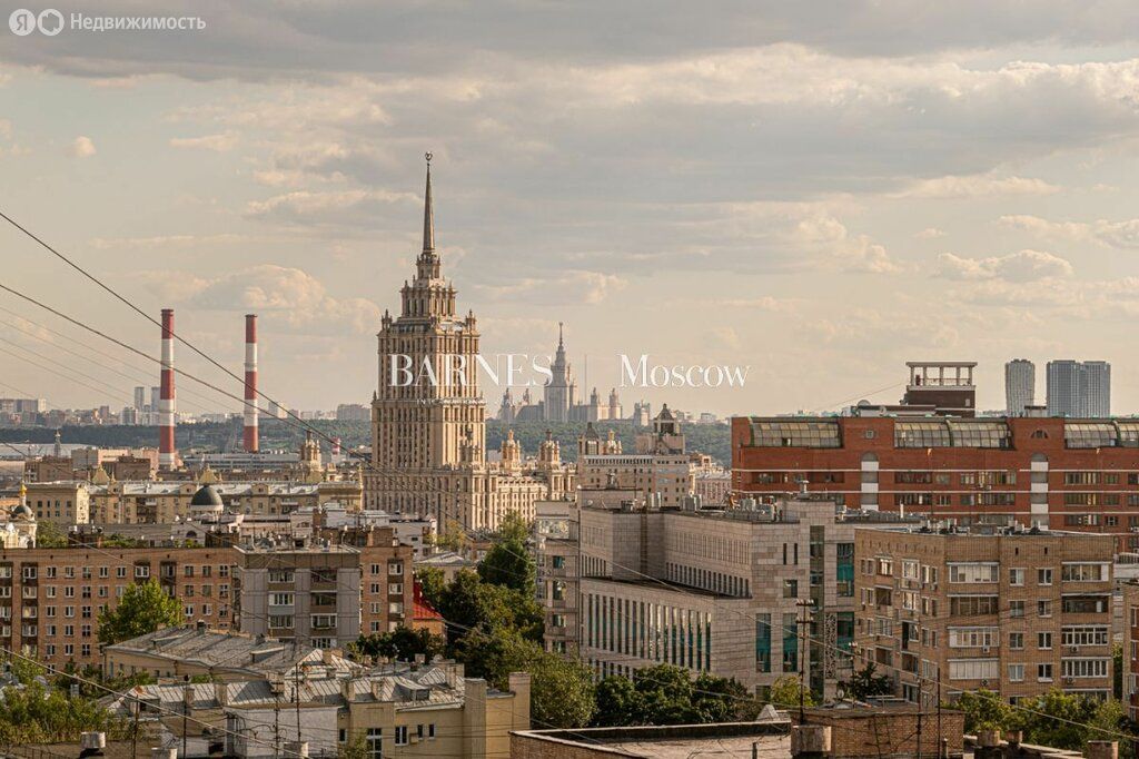 m. Krasnopresnenskaya: Apartment, 2-rooms