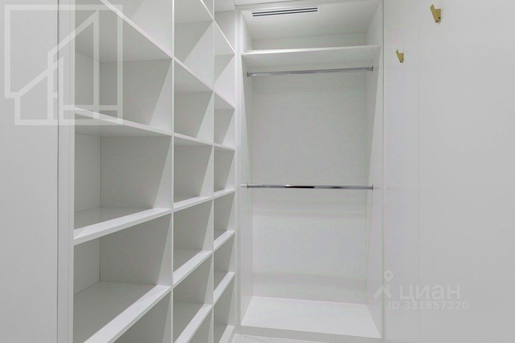 m. Mayakovskaya: Apartment, 3-rooms