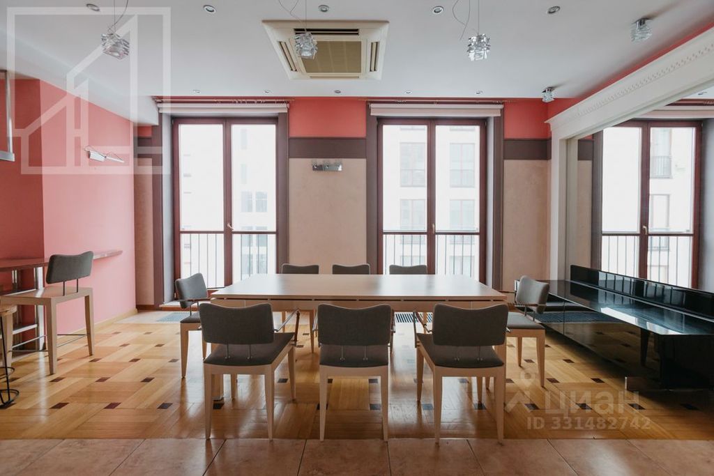 m. Park kultury: Apartment, 5-rooms