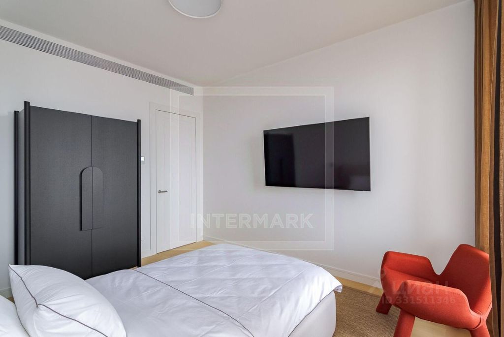 m. Ulitsa 1905 goda: Apartment, 5-rooms