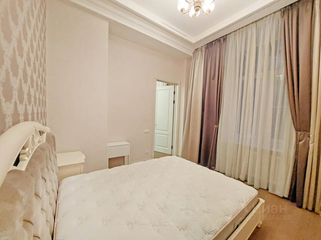 m. Kutuzovskaya: Apartment, 2-rooms