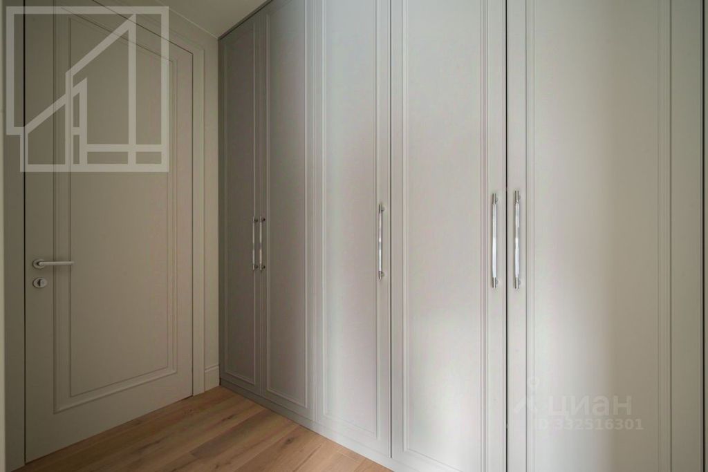 m. Krasnye vorota: Apartment, 3-rooms