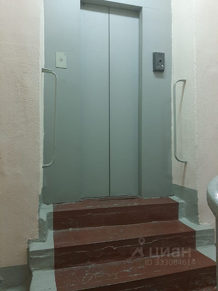 m. Dobryninskaya: Apartment, 2-rooms
