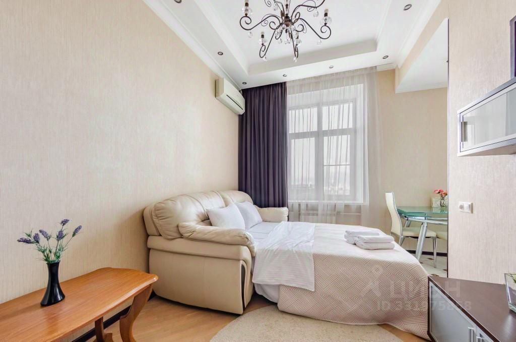 m. Barrikadnaya: Apartment, 2-rooms