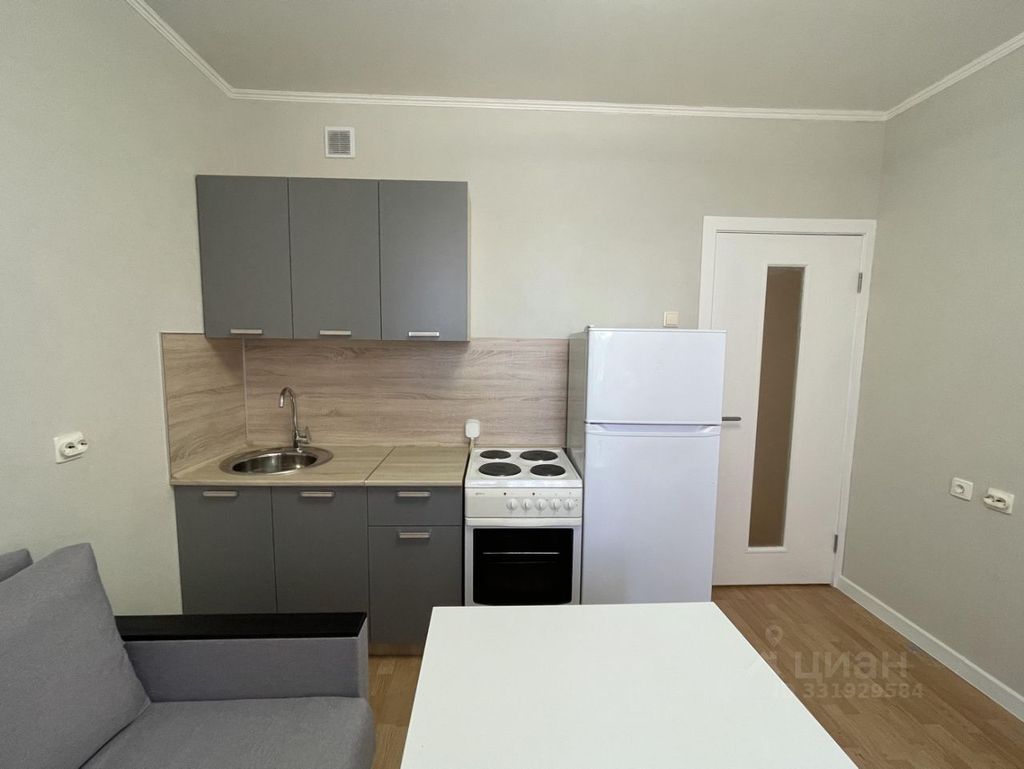 m. Levoberezhnaya: Apartment, 1-rooms