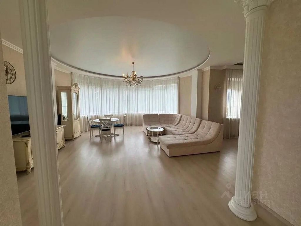 m. Vodniki: Apartment, 3-rooms