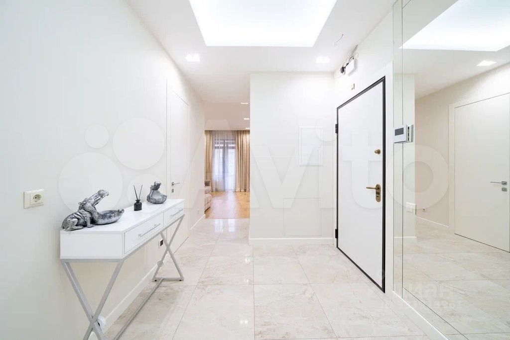 m. Dinamo: Apartment, 3-rooms