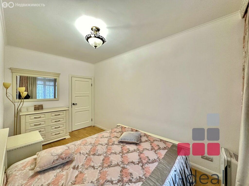 m. Ulitsa 1905 goda: Apartment, 2-rooms