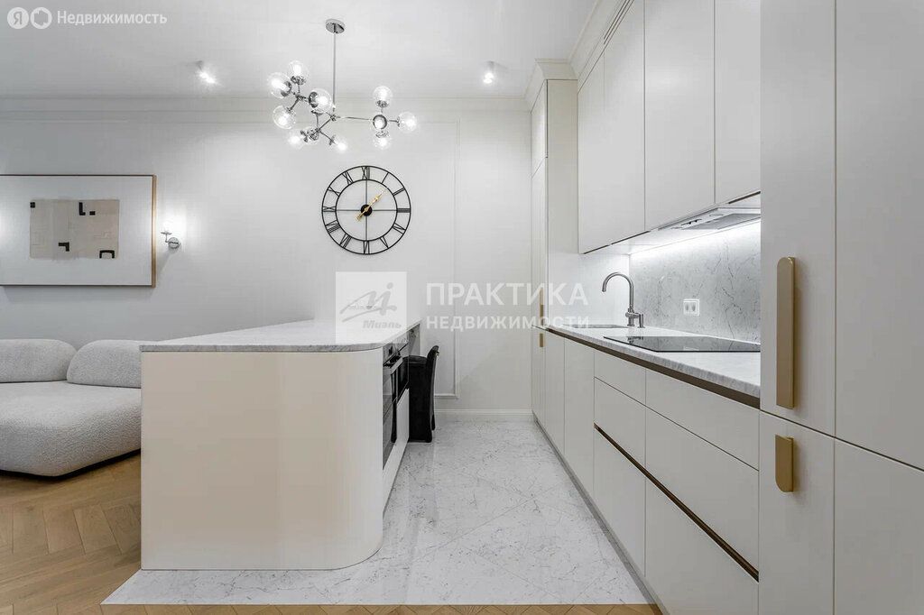 m. Ulitsa 1905 goda: Apartment, 3-rooms