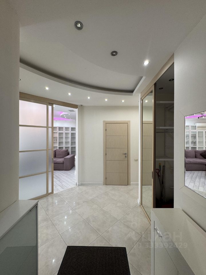 m. Opalikha: Apartment, 3-rooms