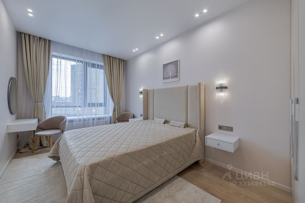 m. Aminyevskaya: Apartment, 2-rooms