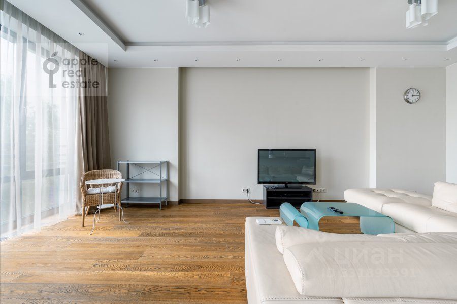 m. Chkalovskaya: Apartment, 3-rooms