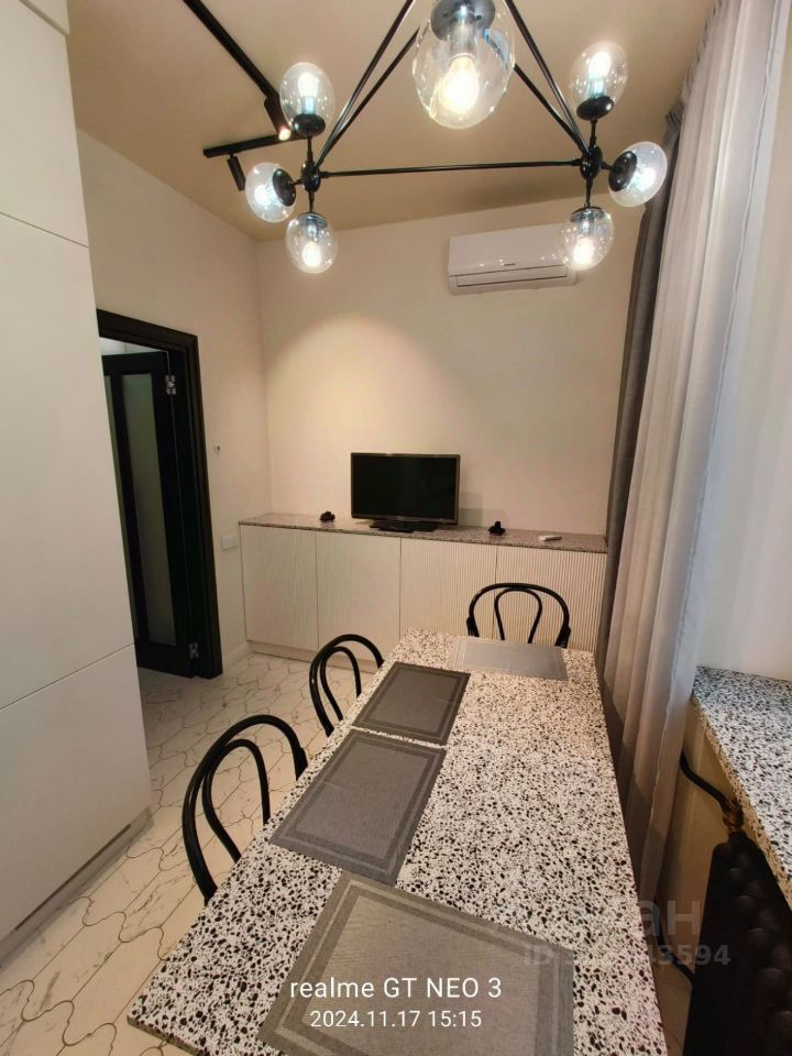 m. Studencheskaya: Apartment, 2-rooms