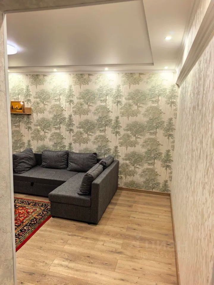 m. Vorobyevy gory: Apartment, 2-rooms