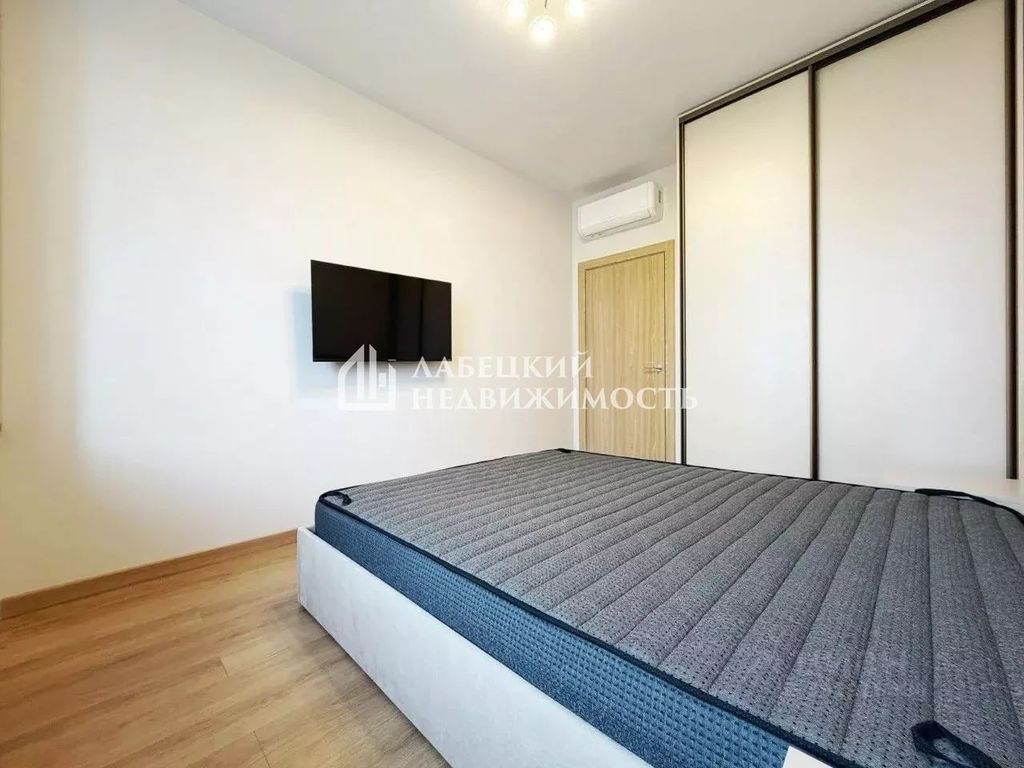 m. Pavshino: Apartment, 1-rooms