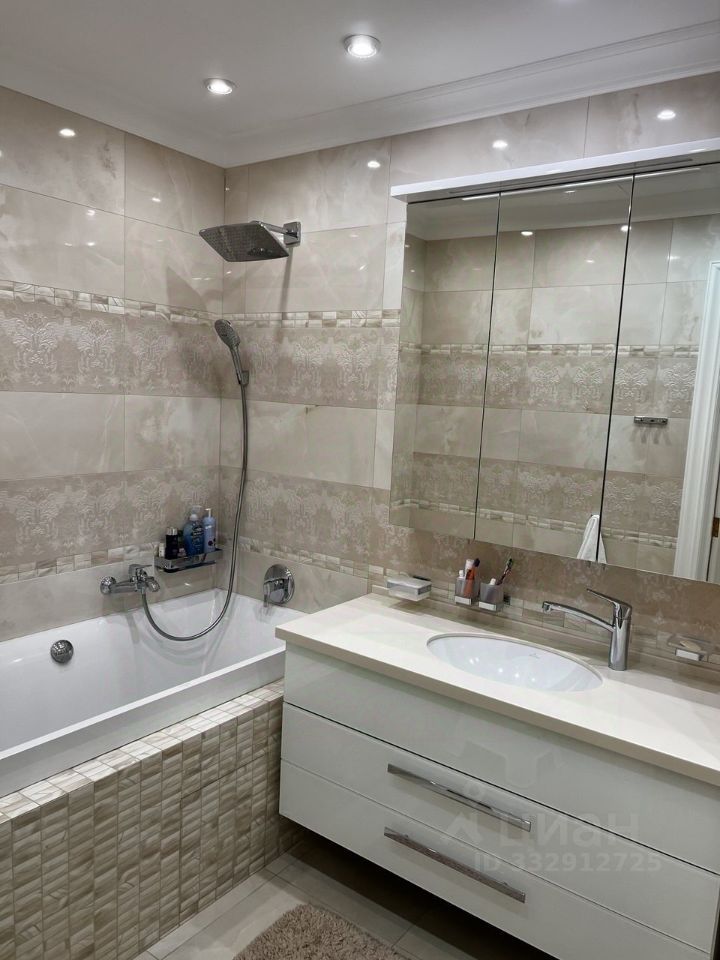 m. Troparevo: Apartment, 3-rooms