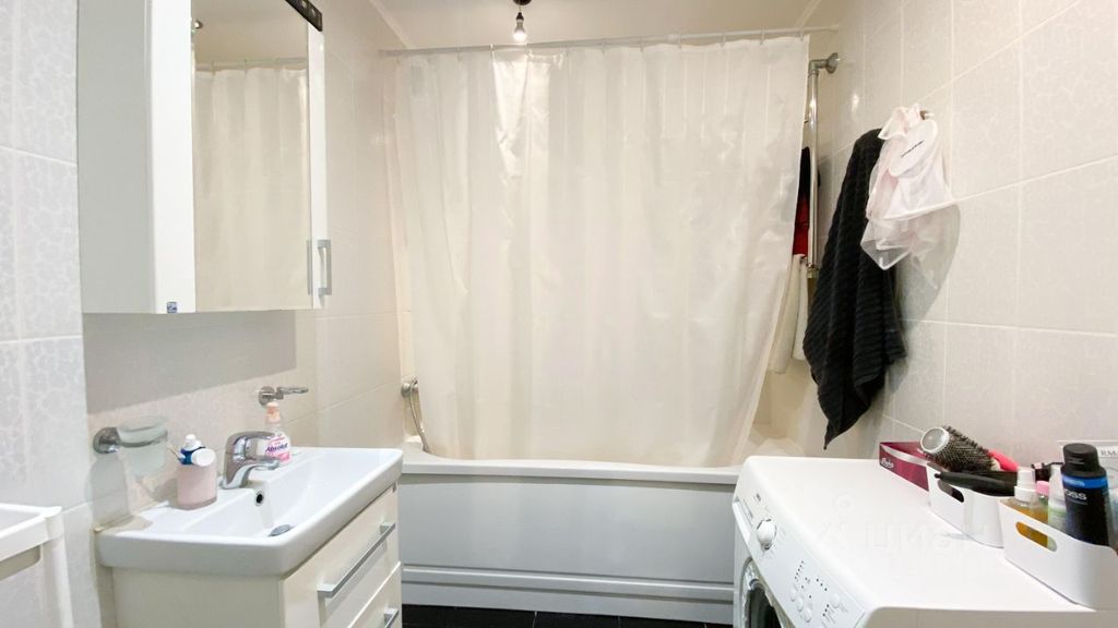 m. Universitet druzhby narodov: Apartment, 1-rooms