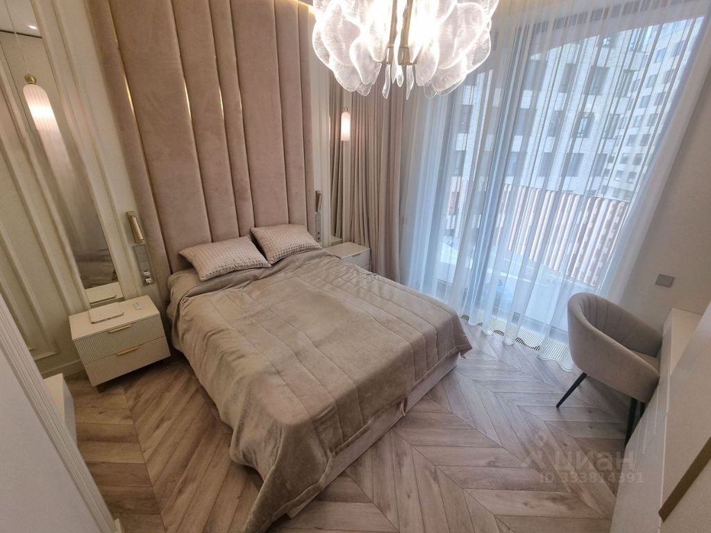 m. Avtozavodskaya: Apartment, 3-rooms