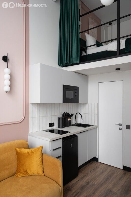 m. Fili: Apartment, studio
