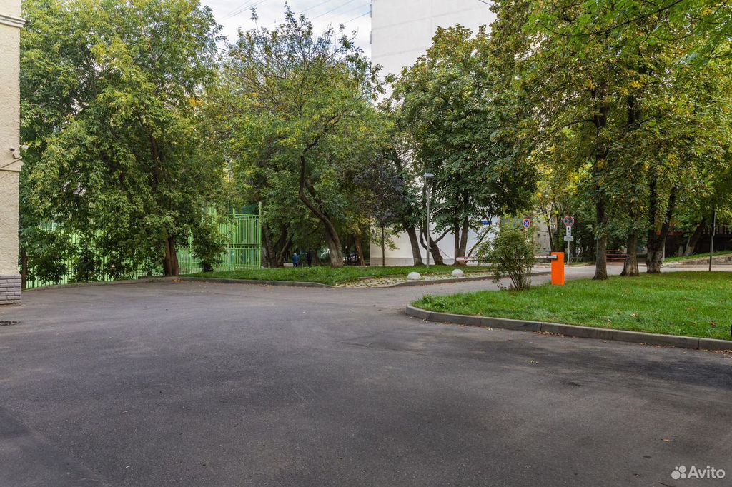 m. Ploschad trekh vokzalov: Apartment, studio