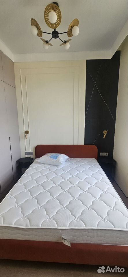 m. Oktyabrskoe pole: Apartment, 2-rooms