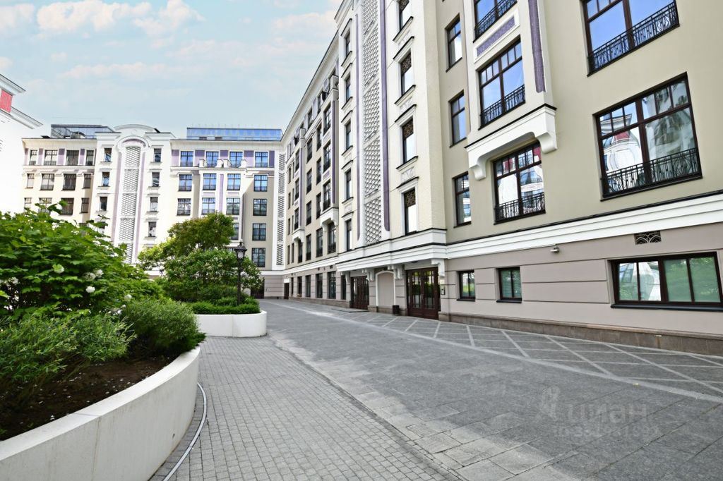 m. Arbatskaya: Apartment, 3-rooms