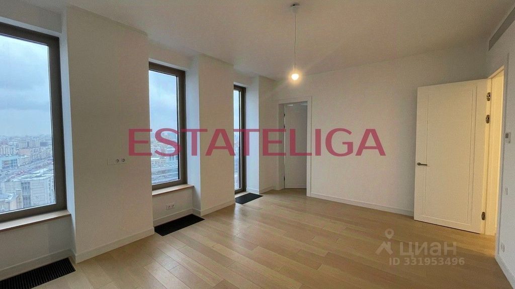 m. Ulitsa 1905 goda: Apartment, 4-rooms