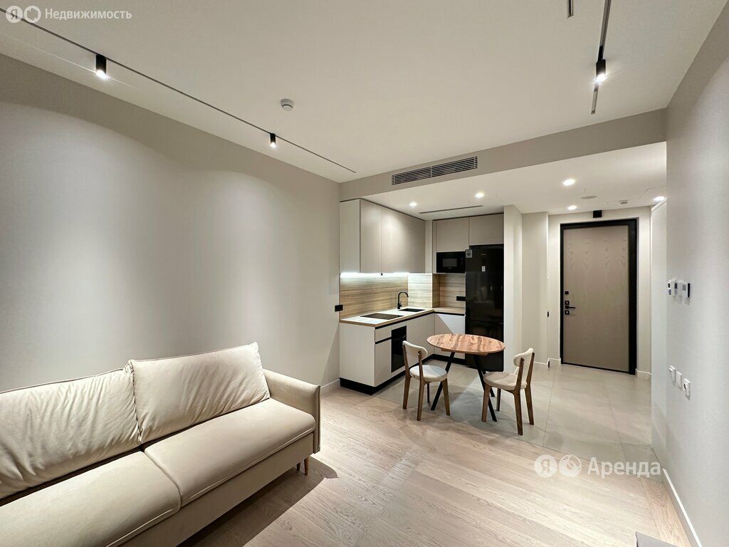 m. Dmitrovskaya: Apartment, studio