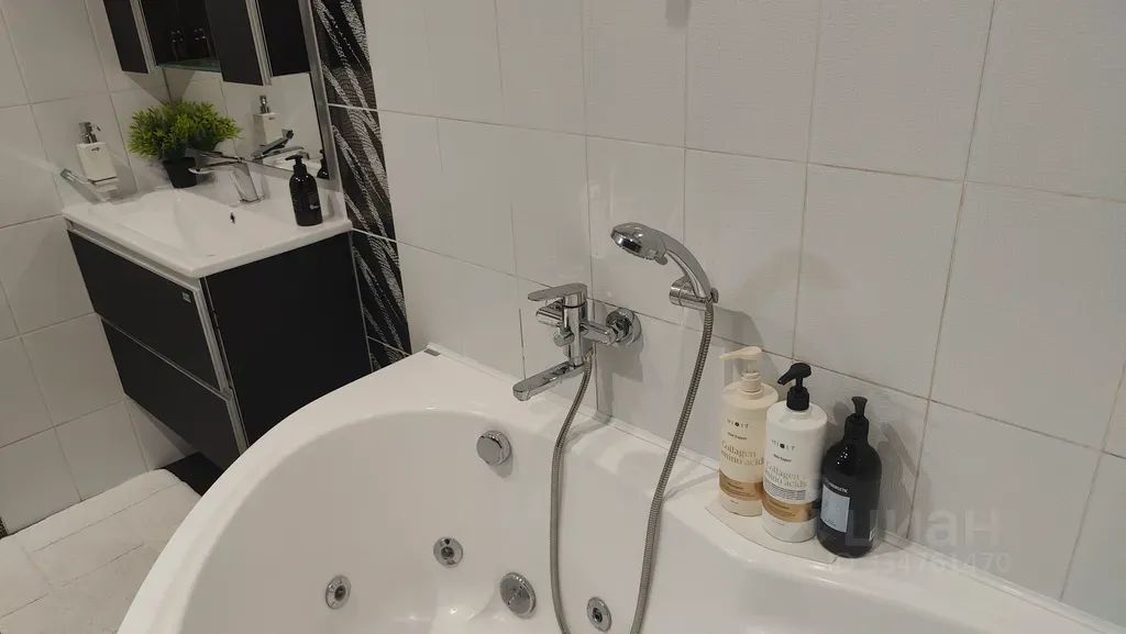 m. Khimki: Apartment, 2-rooms