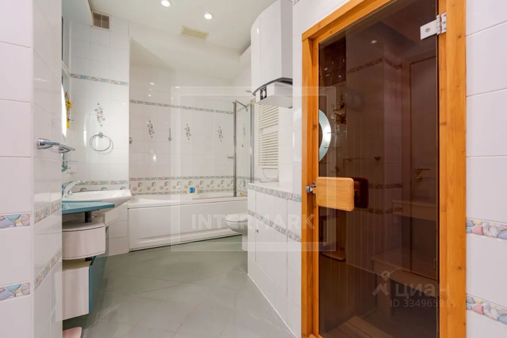 m. Trubnaya: Apartment, 3-rooms