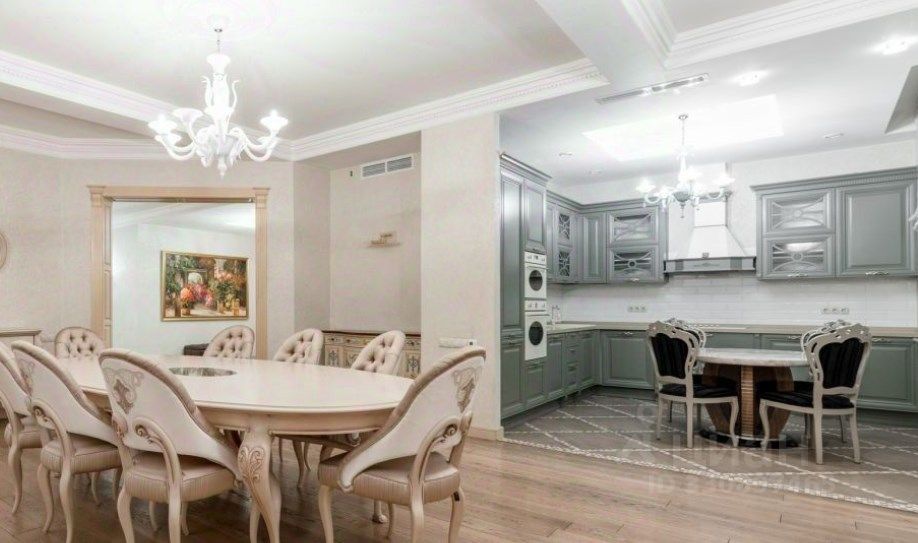m. Mayakovskaya: Apartment, 4-rooms