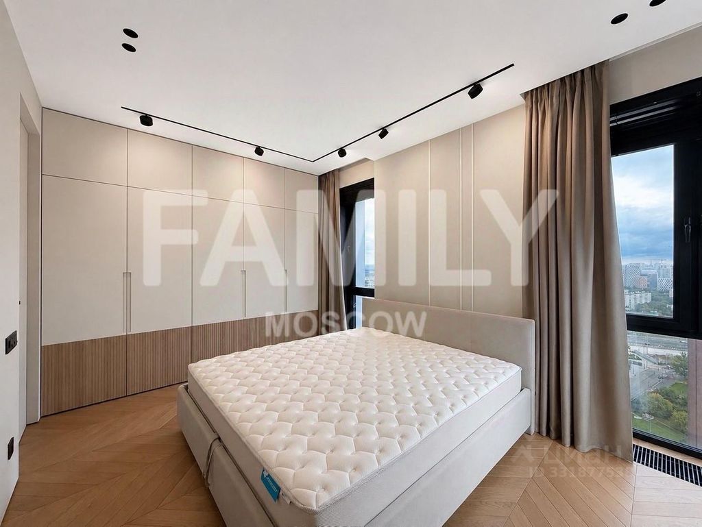 m. Khovrino: Apartment, 3-rooms