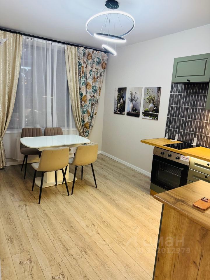 m. Strogino: Apartment, 2-rooms